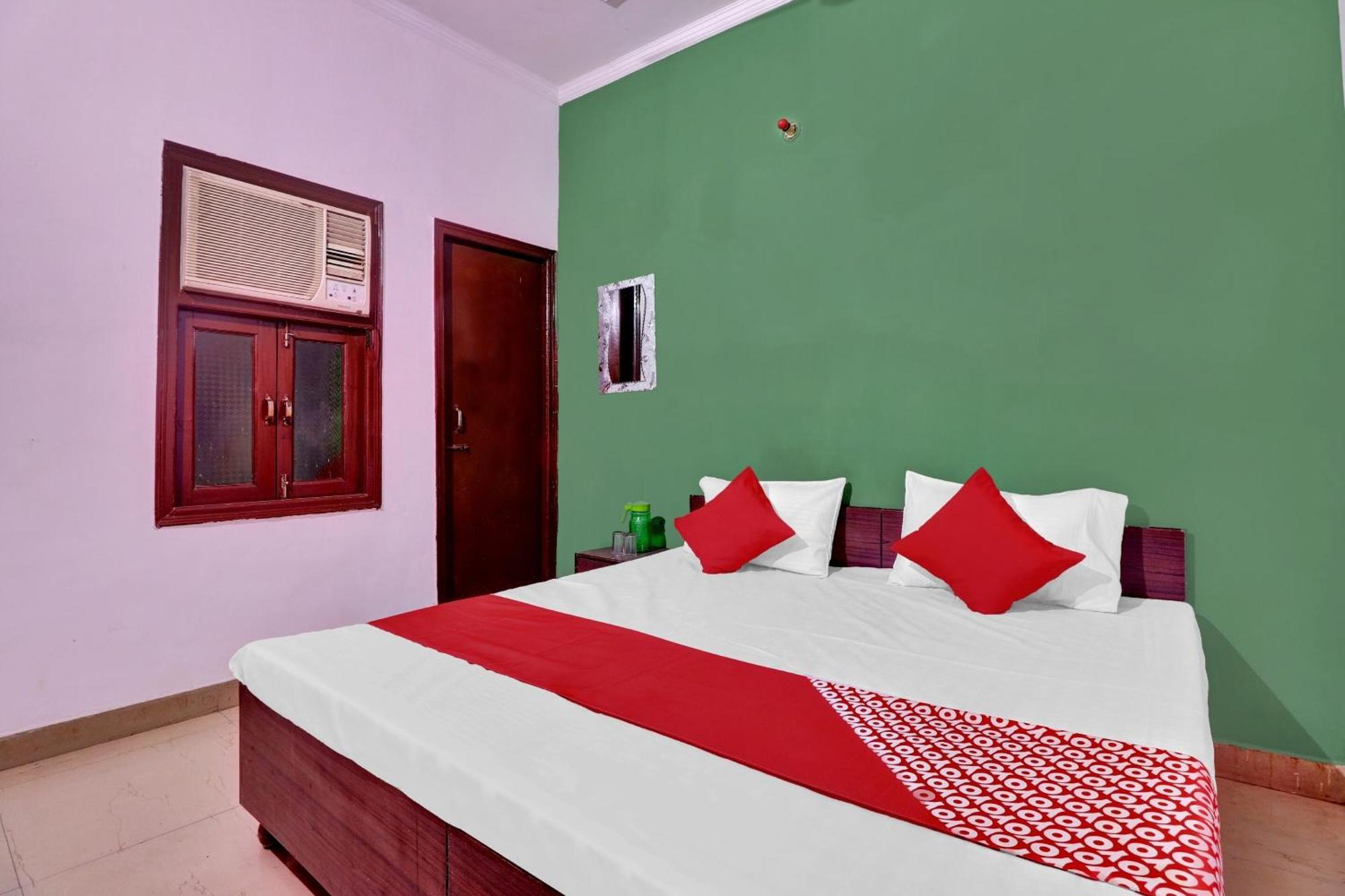 होटल Hotel O Shilpgram Formerly Hotel Rk Palace 3*